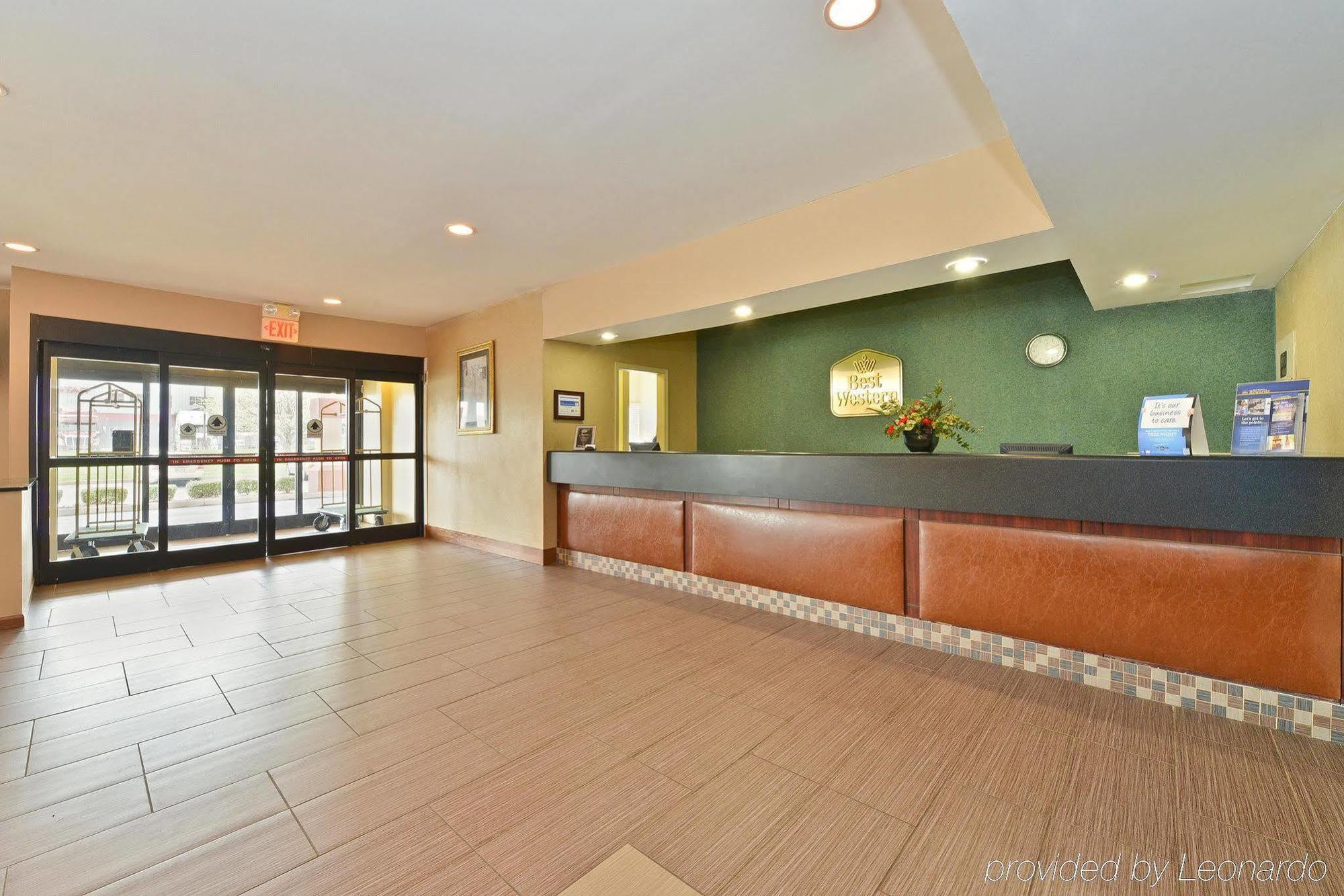 Holiday Inn Express & Suites Evansville North By Ihg Warrenton Ngoại thất bức ảnh