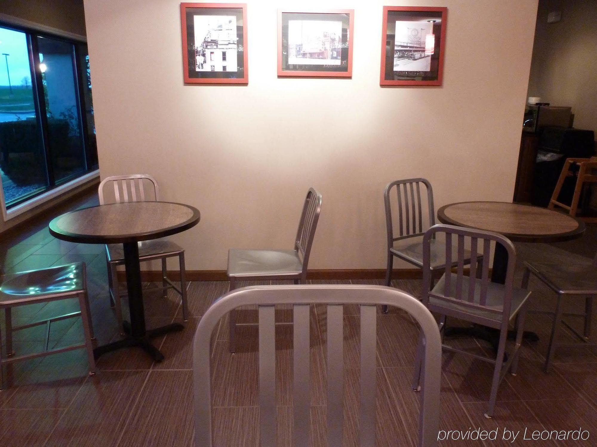 Holiday Inn Express & Suites Evansville North By Ihg Warrenton Nhà hàng bức ảnh