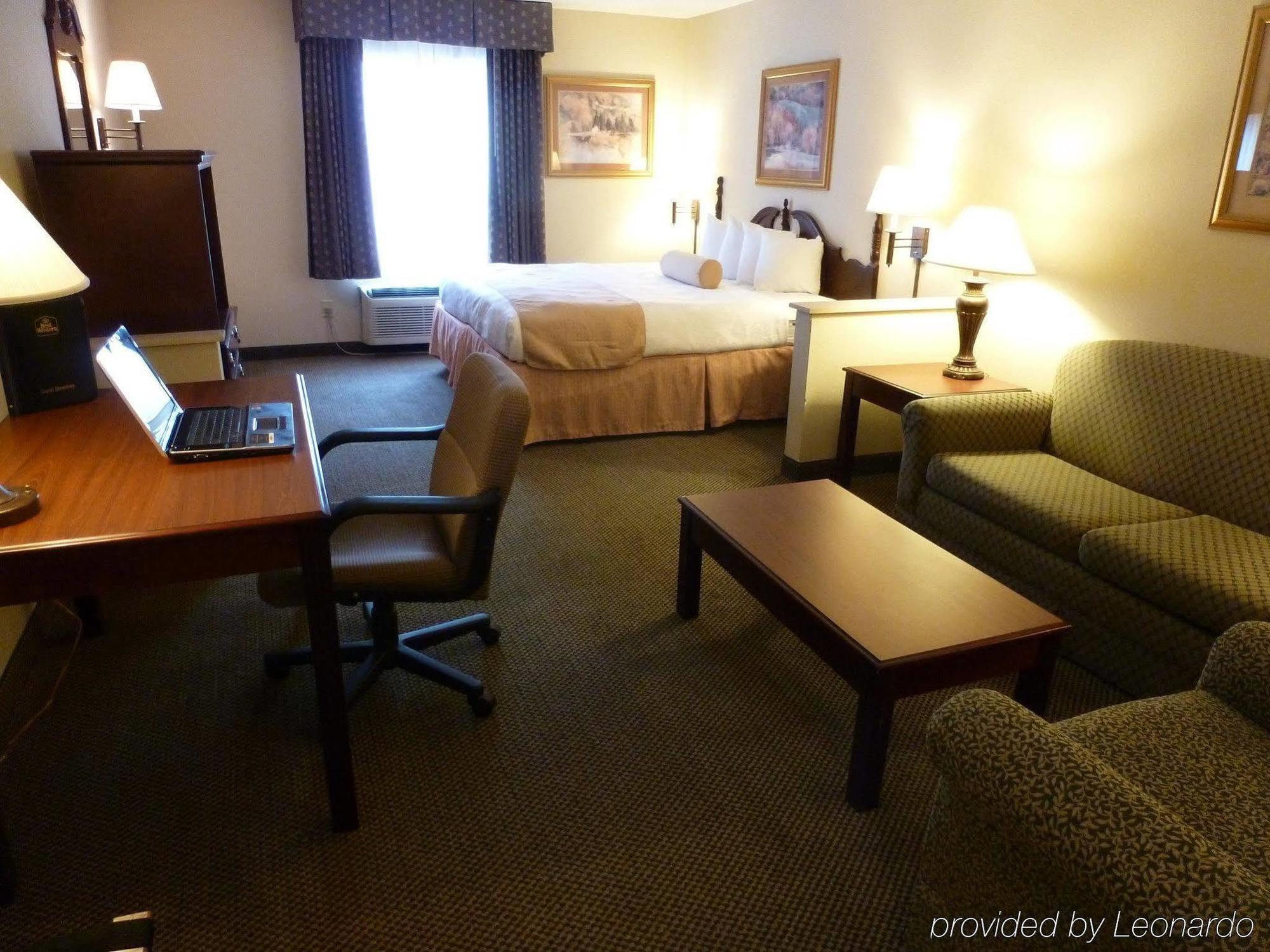Holiday Inn Express & Suites Evansville North By Ihg Warrenton Phòng bức ảnh