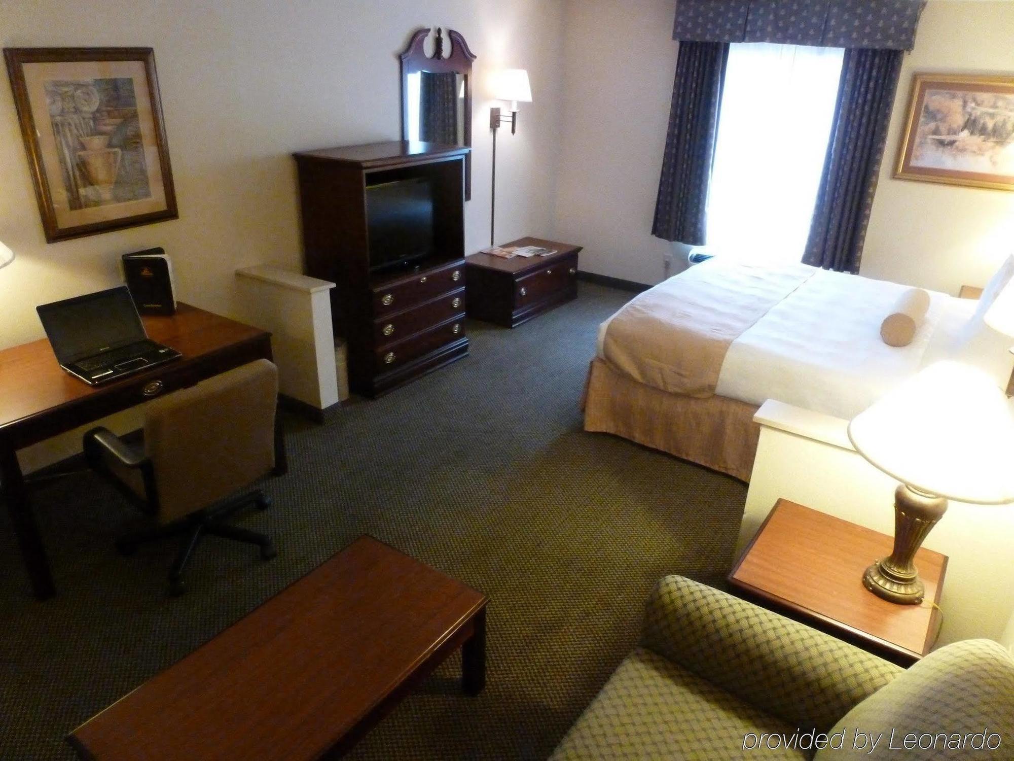 Holiday Inn Express & Suites Evansville North By Ihg Warrenton Phòng bức ảnh