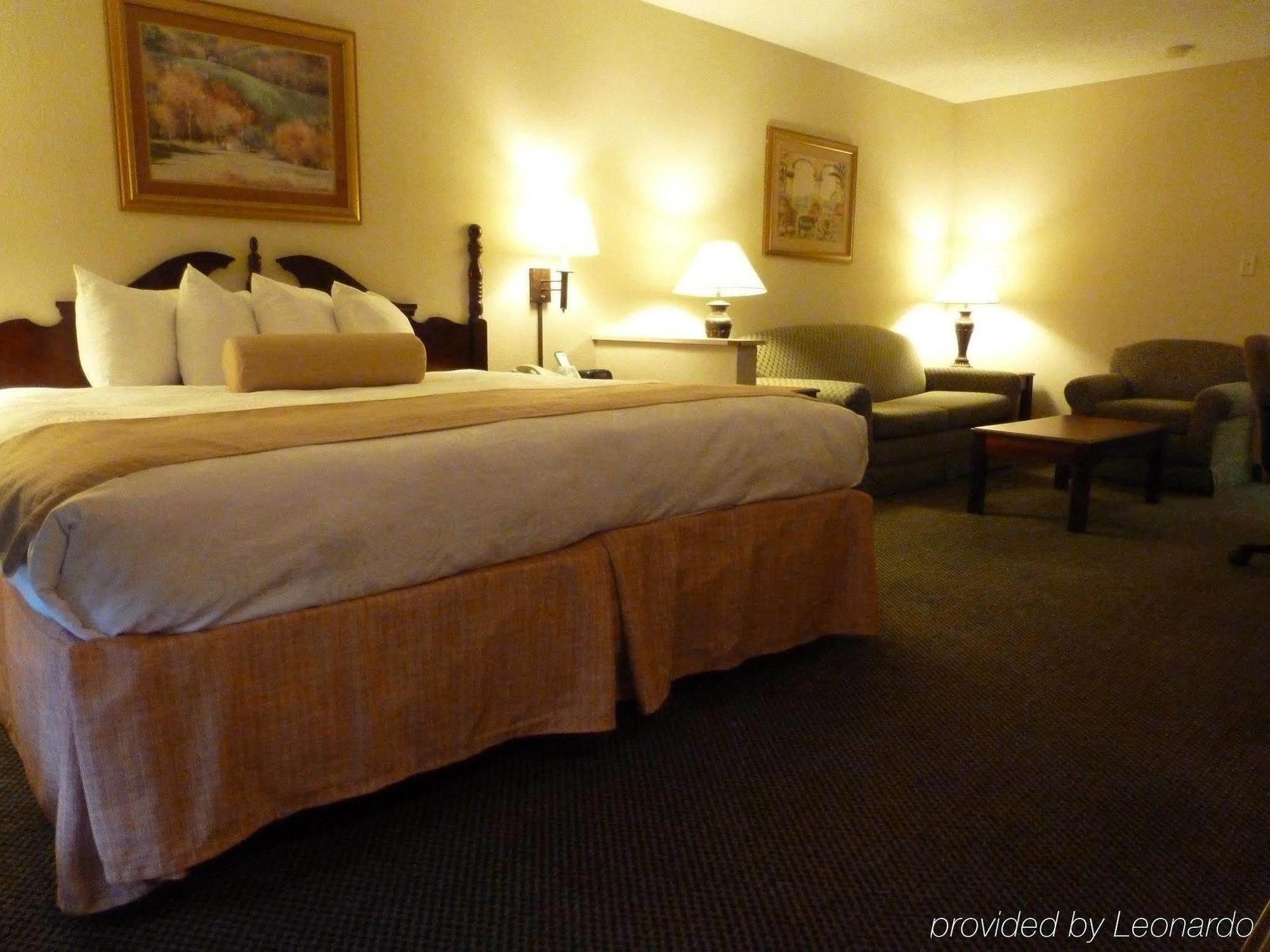 Holiday Inn Express & Suites Evansville North By Ihg Warrenton Phòng bức ảnh